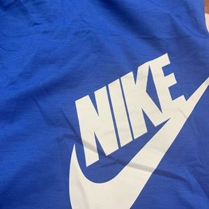 Nike shorts with zippered pockets